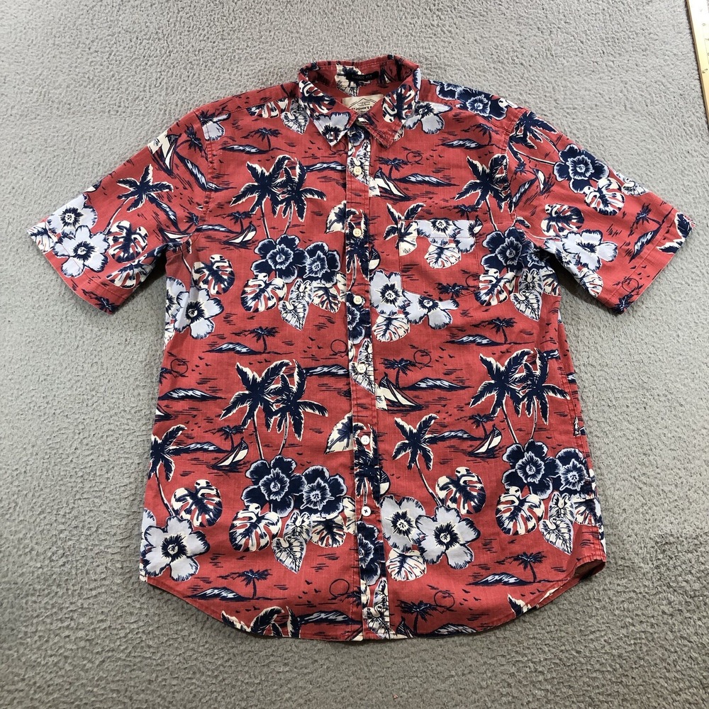 st johns bay Shirt Men's M Red Casual Button Down Floral